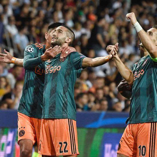 起尤为显著 起尤为显著