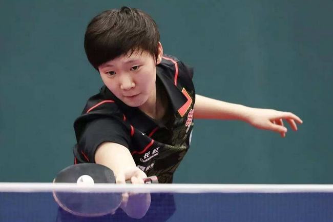 国家队与联 国家队与联