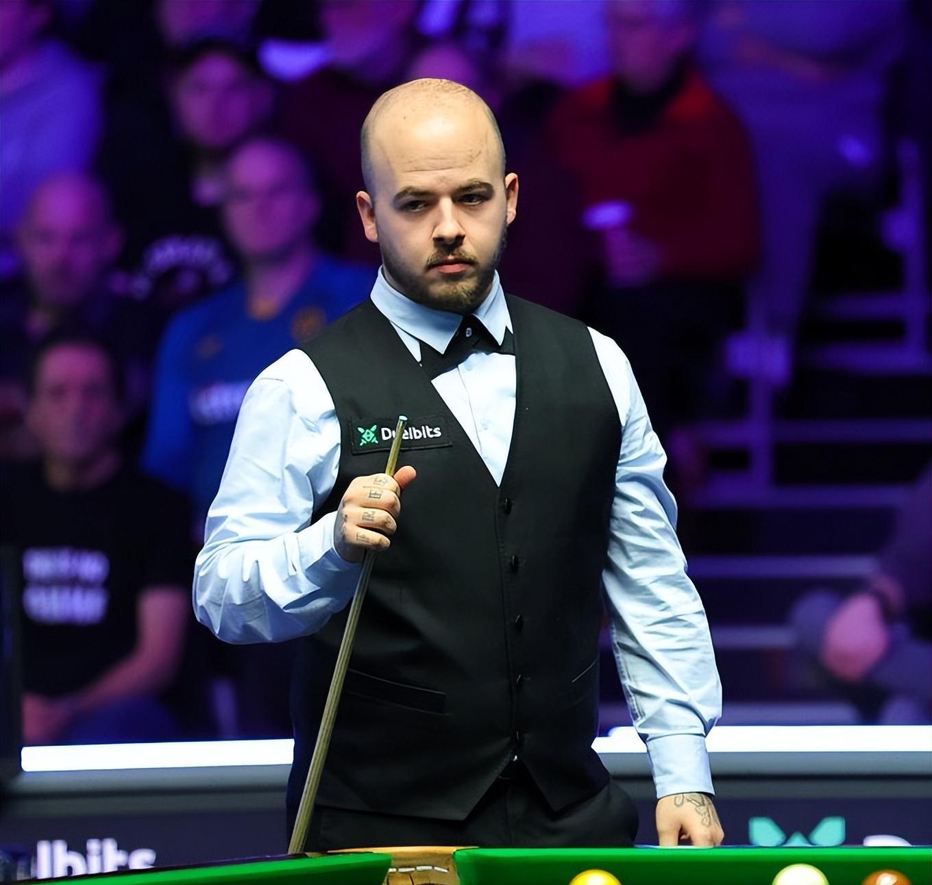 在这个形象 在这个形象