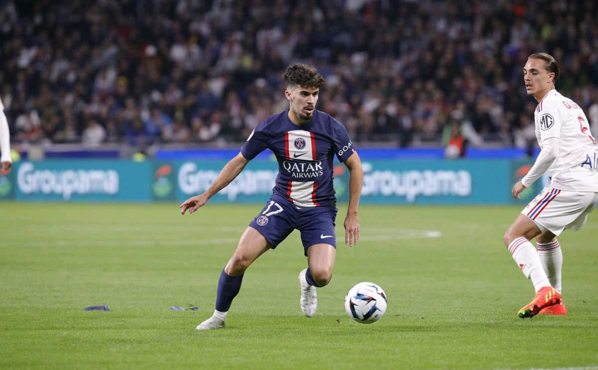 更像是一道 更像是一道